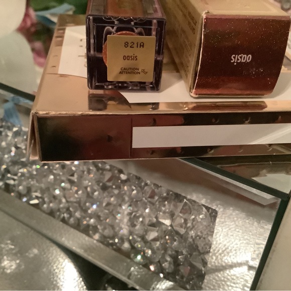 Beautiful stila bundle make up - Picture 5 of 7